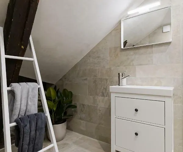 Niguliste 6 Old Town Penthouse Таллин