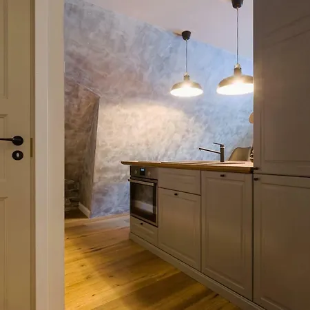 Niguliste 6 Old Town Penthouse דירה *